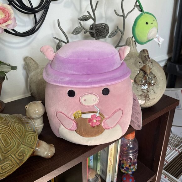 Squishmallows 8'' Peter the Pig with Hat - NWT - Picture 1 of 5